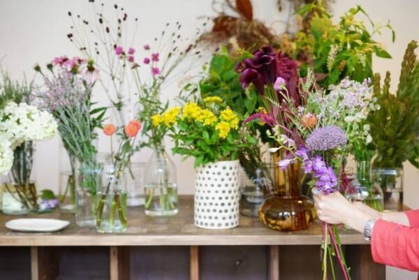 鎌倉におしゃれなお花屋さんが続々オープン 鎌倉 フラワーアーティスト 前田有紀さんのおすすめ店 年8月22日 ウーマンエキサイト 1 3