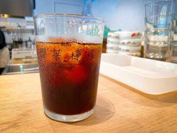 絶景の富士山を望む商店街に、通いたくなる〈喫茶檸檬〉が誕生！
