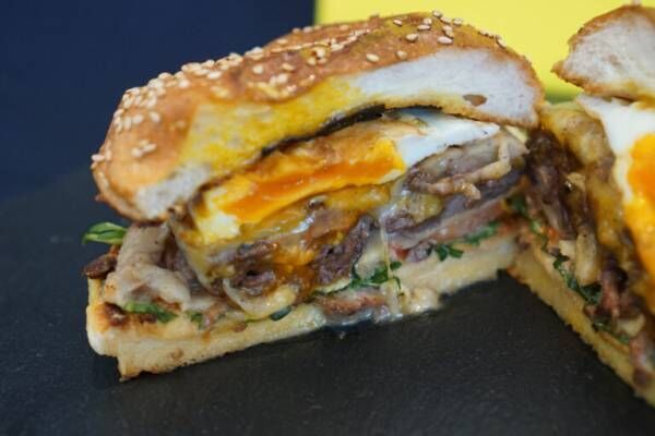 高級食材を使用したハンバーガーを原価で提供！〈GENKAI BURGER〉が期間限定オープン。