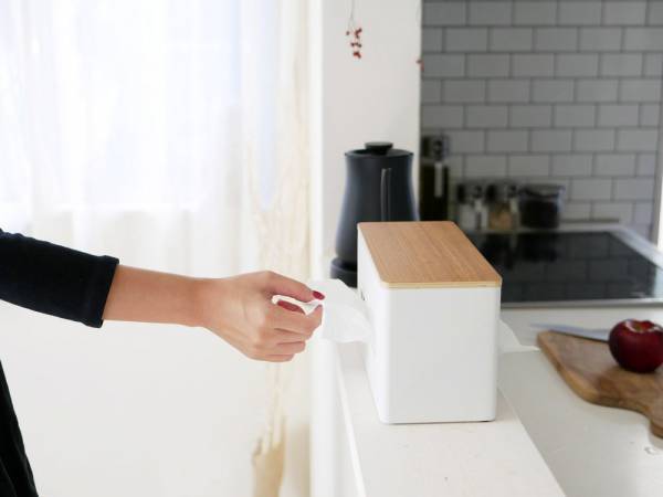 マルチに使える両面ティッシュケース[PR]