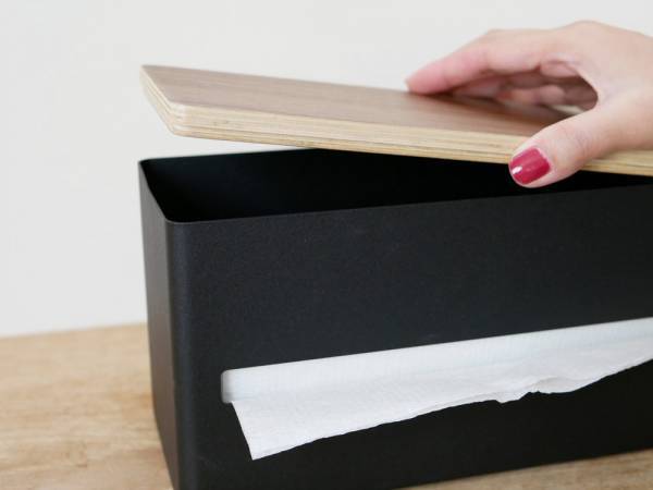 マルチに使える両面ティッシュケース[PR]