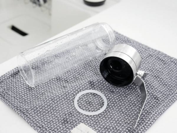 オイルもビネガーも美味しいまま保存できる「オイシイボトル」[PR]