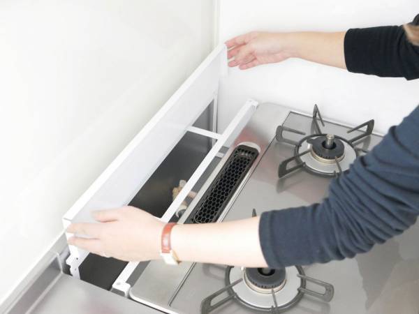 ガスコンロ奥の隙間にフィット[PR]