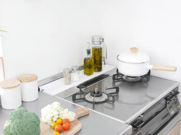 ガスコンロ奥の隙間にフィット[PR]