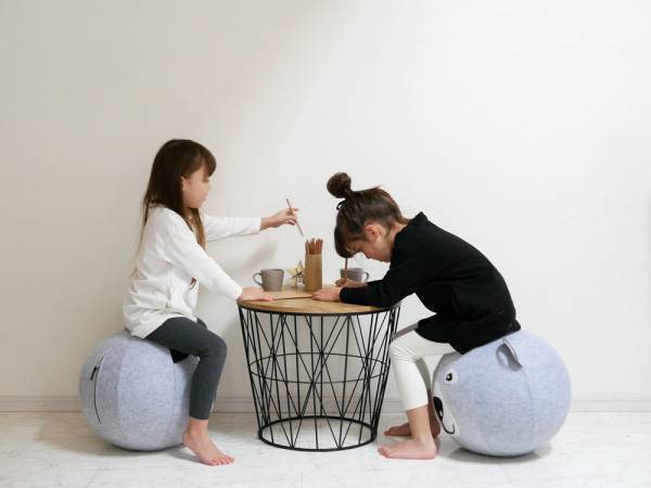 動物の顔をモチーフにしたユニークでかわいいキッズ向けバランスボール[PR]