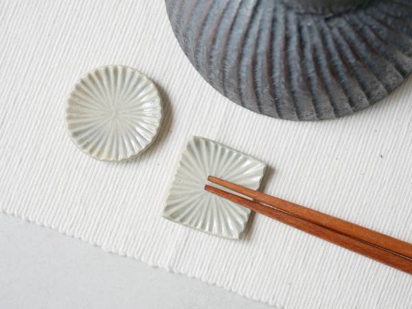 食卓を彩る箸置き[PR]