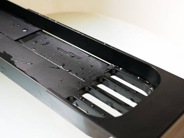 伸縮式のバスタブトレーで快適なバスタイムを[PR]