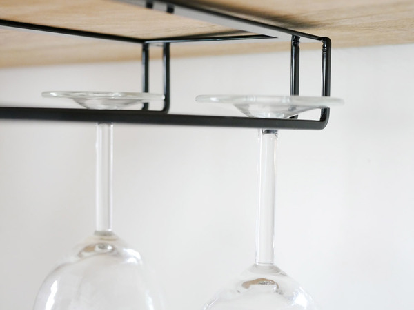 ワイングラスをスマートに収納[PR]