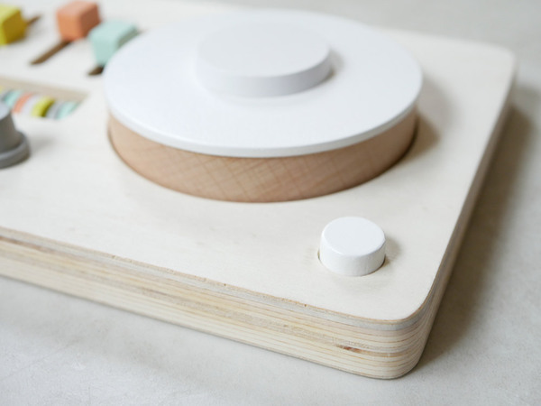 好奇心を刺激する音あそび「little DJ」[PR]