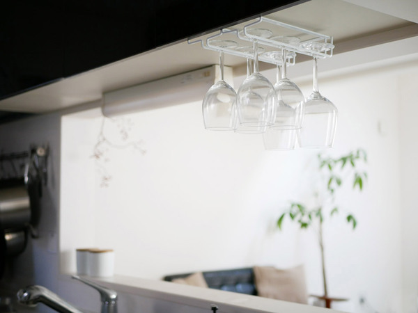 ワイングラスをスマートに収納[PR]