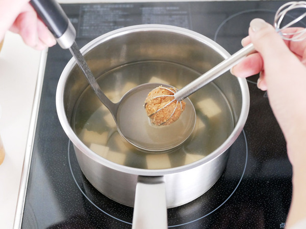 いつもの味をクルっと計量「みそマドラー」[PR]