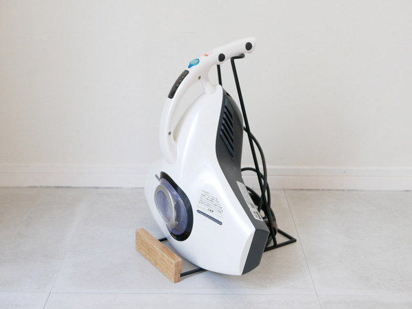 インテリアに溶け込むクリーナースタンド[PR]