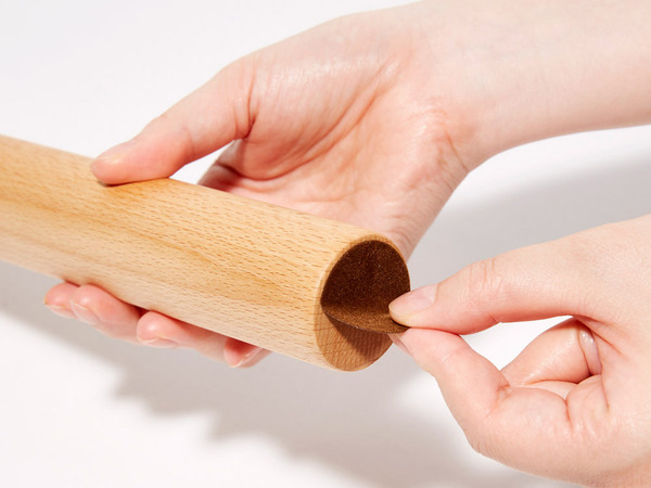 使いたい場所にすっきり置ける万能デスク[PR]