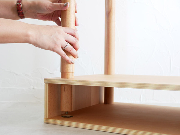 使いたい場所にすっきり置ける万能デスク[PR]