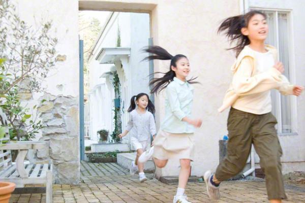 自閉症とは？主な症状と具体的な特徴