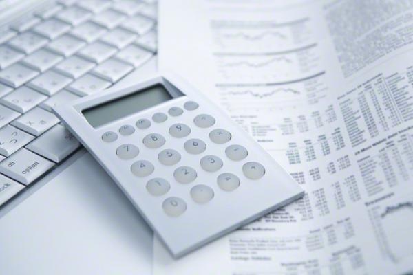 自閉症は遺伝する確率があるの？きょうだい、父親、母親との関係は？