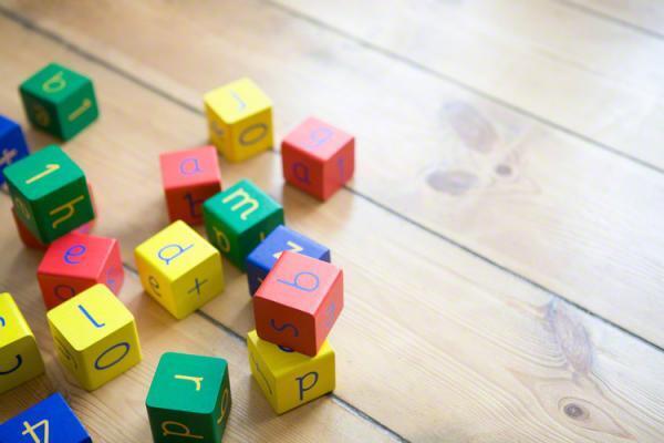 「読むのが苦手…」ディスレクシア（読字障害・読み書き障害）の診断・検査の内容は？