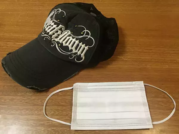 周囲の人を睨みつけながら歩いていた息子。対処法は意外なところにありました。