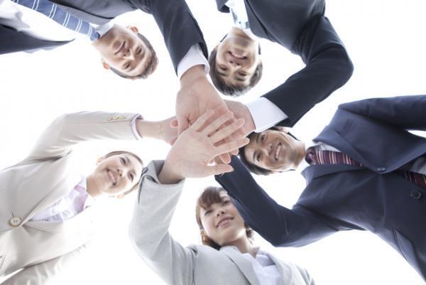 「同僚はADHDかも？」今日からできる職場での4つの工夫とADHDの特徴