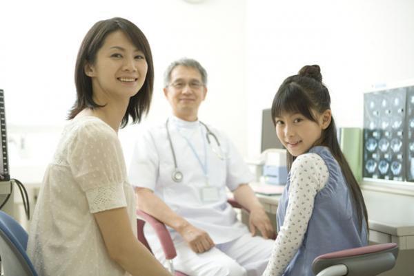 自閉症スペクトラム障害とは？年代別の特徴や検査方法、治療法を紹介します！