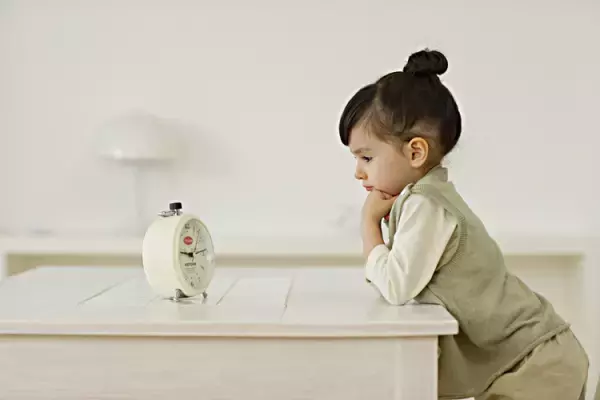 100円グッズですぐできる！子どもが時間や曜日を学ぶコツ