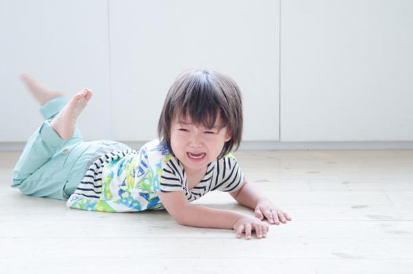 夫婦喧嘩を見て泣きわめく5歳の娘…それでも私は離婚を決意した