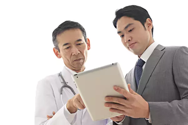 「学校と闘う親たち」へ。スクールカウンセラーが伝える問題解決のヒケツ