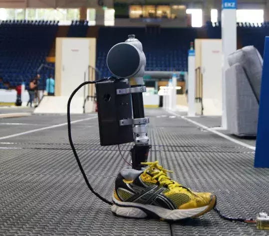 「技術の力で障害の概念を変える。」ロボットの研究から義足開発へ転身した遠藤謙のライフストーリーの画像