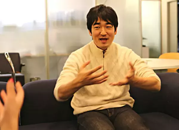 「出来ないことに引きずられない。」 両親のもと、自由に好きなことに没頭した子ども時代