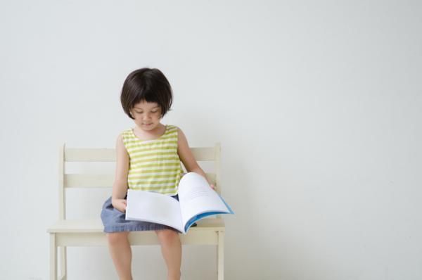 子どもの低緊張（筋緊張低下症）とは？フロッピーインファントの具体的な症状、治療法、相談先について