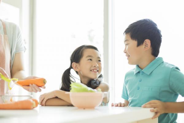 息子の歌声はまるで騒音…イライラする家族を見て、娘が言ったひとこと