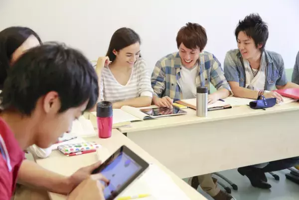 通信制高校とは？分類や他の進学先との違い、学費、入学方法などをご紹介します