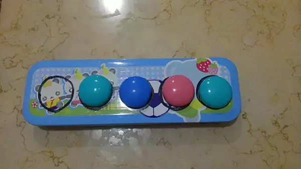 100円ショップは療育グッズの宝庫！我が家の手作りグッズ大公開