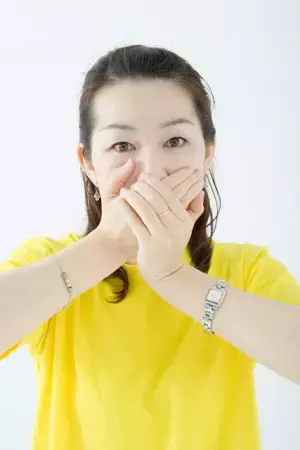 言葉が遅い次男へ、先生がくれた絵カード。それにはある秘密があって…