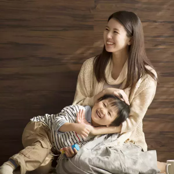 言葉が遅い次男へ、先生がくれた絵カード。それにはある秘密があって…