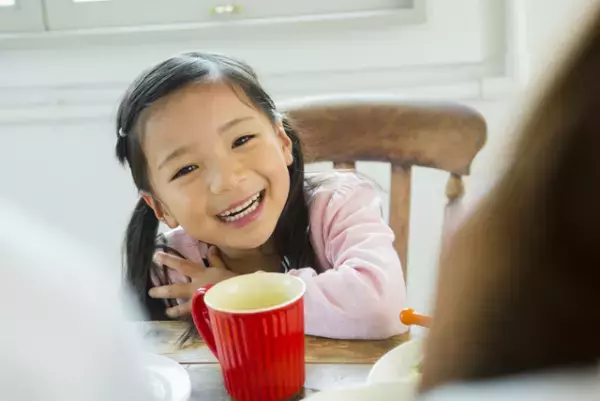 構音障害とは？構音障害の原因、診断方法、訓練方法、家庭でできる工夫などを紹介