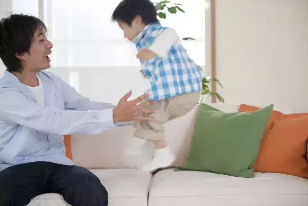 うつろな目で飛び跳ね続ける…発達障害の息子にその理由を聞くと