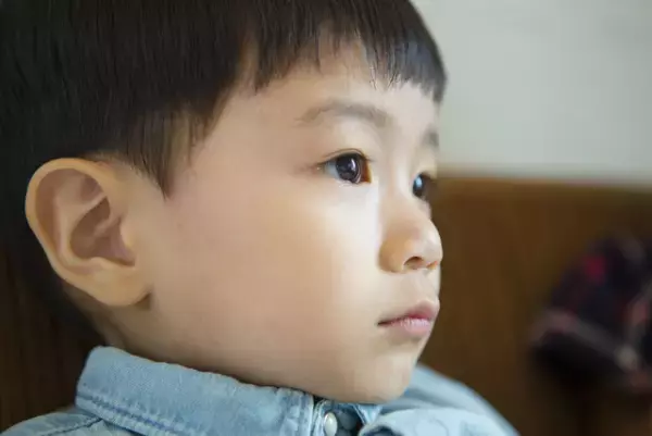 発達障害の息子へのいじめを目撃。叩かれた息子が取った行動は…