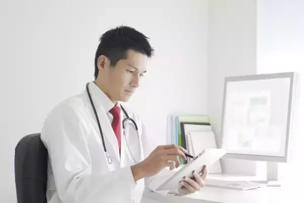 DSM-5（精神障害の診断と統計マニュアル第5版）とは？概要、作成目的、ICDとの違いを解説します