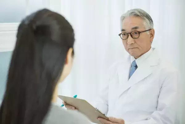 解離性健忘とは？記憶を失ってしまうの？解離性障害のひとつ解離性健忘の原因・症状・治療法などを解説