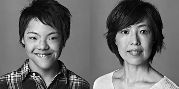 母の日に寄せて-表参道でダウン症の子と母の写真展が開催(5/8-5/14)