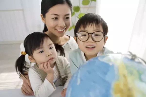 視覚過敏とは？視覚過敏の子どもはどんなふうに見えるの？困りごとと対処法、発達障害との関係も紹介します