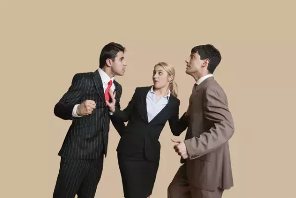 パーソナリティ障害とは？分類と症状、原因や具体的な治療法、周囲の接し方について徹底解説！