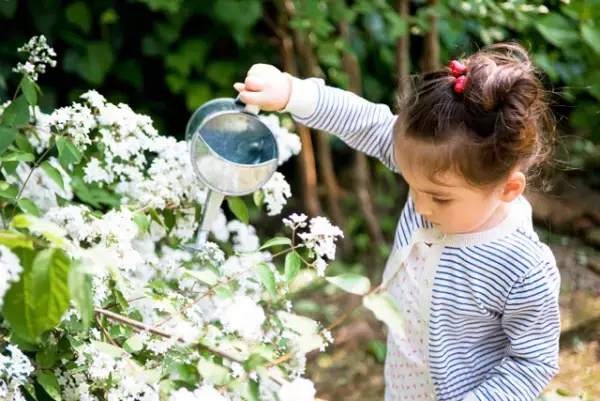 母子分離不安とは？年齢ごとの特徴や原因、対処法は？「分離不安症」の診断基準や治療法などをまとめました