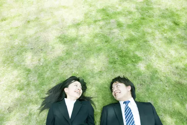 自己愛性パーソナリティ障害とは？特徴やタイプ、境界性パーソナリティ障害との違いって？