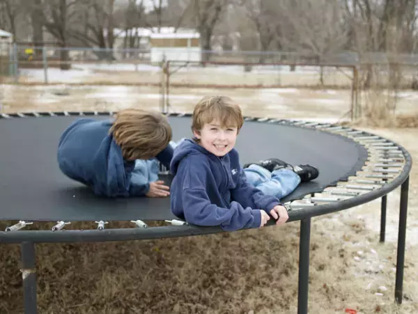 ビジョントレーニングとは？「見る力」と学習障害との関わりは？具体的なトレーニング法をご紹介します