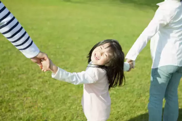 低身長とは？子どもの身長が伸びる仕組みって？ 低身長の基準、原因、治療方法を詳しく解説します！