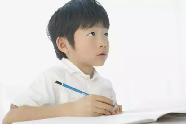 順調に忘れ物常習犯へと進化する小2アホ男子(ADD)、ところが先生はまさかのベタ誉め！？