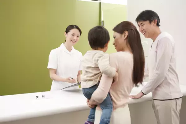 カナー症候群（カナー型自閉症）とは？アスペルガーとの違い、症状、年齢別の特徴、子育て・療育法を紹介！