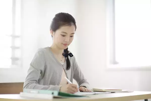 臨床発達心理士とは？臨床心理士との違いは？役割や資格取得の流れ、支援・サービスまとめ